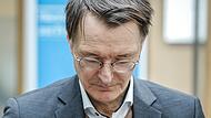 Halb erfolgreich, halb nicht: Bundesgesundheitsminister Karl Lauterbach (SPD) ist an vielen Fronten gefordert.