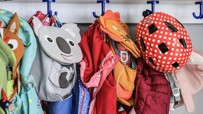 Kitas am Haken: Noch sind die Bauvorhaben in Reuth und Burk Zukunftsmusik. Aber die Planungen gehen wieder ein Stück voran.Forchheim & Fränkische Schweiz Kitas am Haken: Noch sind die Bauvorhaben in Reuth und Burk Zukunftsmusik. Aber die Planungen gehen wieder ein Stück voran.Forchheim & Fränkische Schweiz
