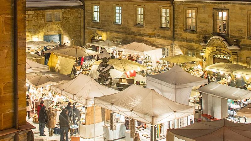 Vom 2. bis zum 4. Dezember findet der Weihnachtstöpfermarkt auf Schloss Thurnau statt. Vom 2. bis zum 4. Dezember findet der Weihnachtstöpfermarkt auf Schloss Thurnau statt.