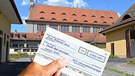 Nach Angaben der Stadt Bad Kissingen hat der Investor jetzt, wie vereinbart, Geld hinterlegt. Der Scheck auf unserem Foto ist gestellt.