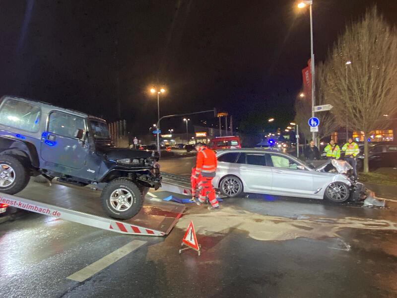 Unfall an der Media-Markt-Kreuzung