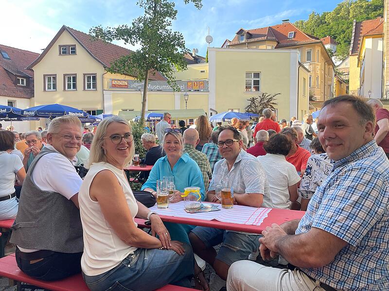 Gehört dazu: gute Gespräche mit neuen und alten Bekannten.