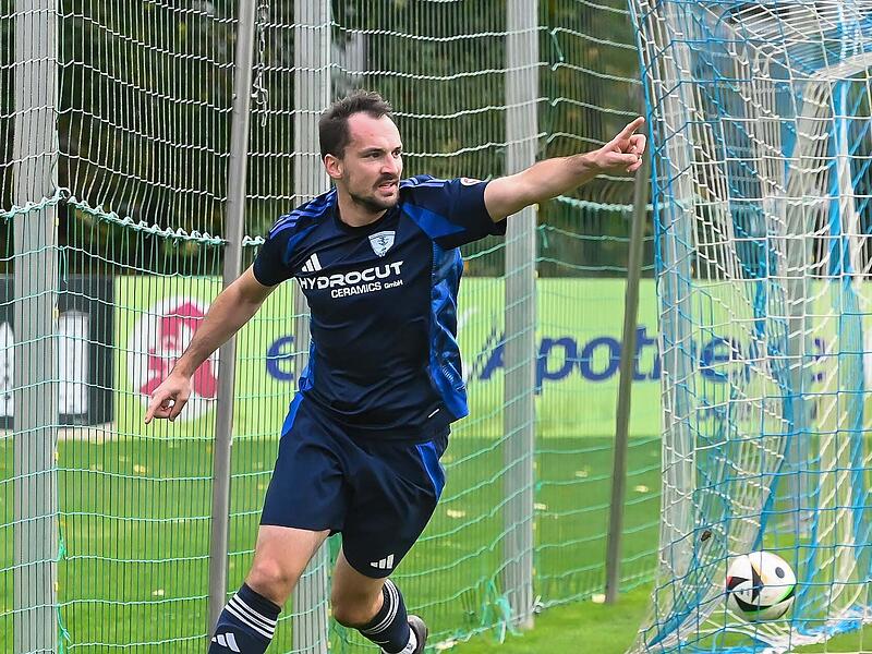 Lukas Pflaum gelang das 2:0 für den TSV Mönchröden II gegen den FC Oberhaid. Es sollten weitere Tore von Lars Wagner, Kevin Hartmann und Philipp Walter folgen. Das erste Tor für die „Mönche“ war Yusupha Njie gelungen.