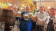 Gelungener Bier-Anstich beim Oktoberfest des SC Jura Arnstein. Gelungener Bier-Anstich beim Oktoberfest des SC Jura Arnstein.