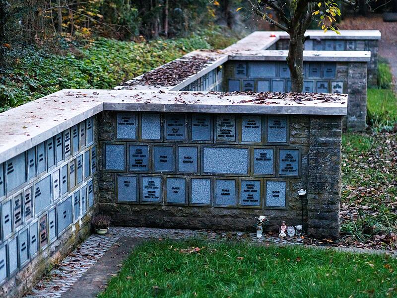 Urnengrab auf Nürnberger Friedhof
