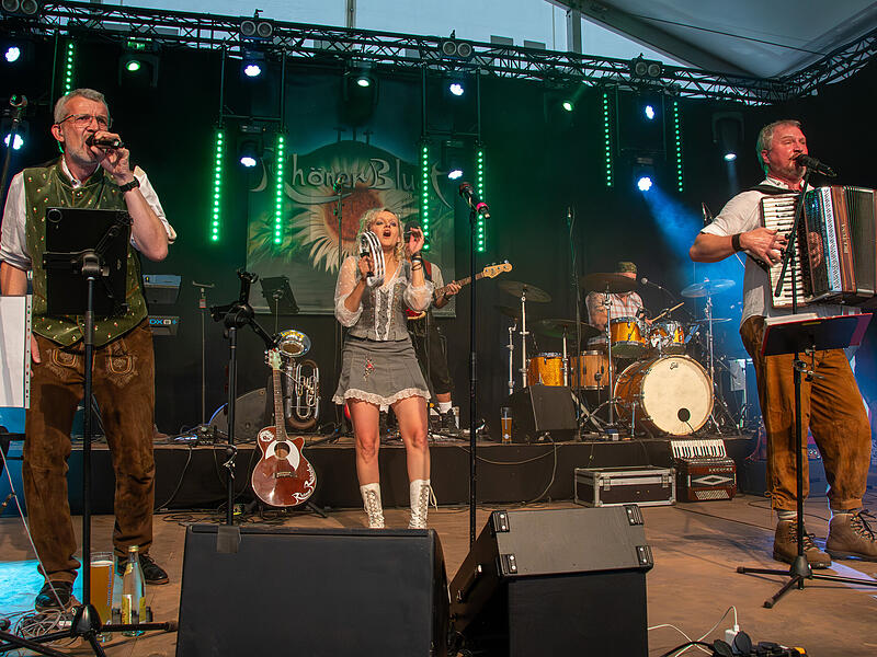 Rh&ouml;n-Festival Wildflecken: Rh&ouml;ner Bluat spielt f&uuml;r die Kissinger H&uuml;tte