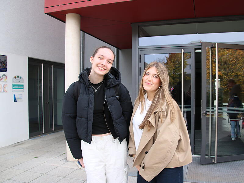 von links: Julia Brux und Charlotte Seifert
