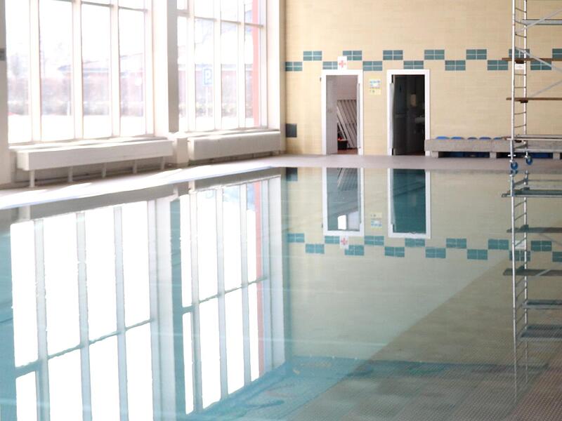 1,2 Millionen Euro will die Gemeinde f&uuml;r die Modernisierung der Schulschwimmhalle aufwenden.