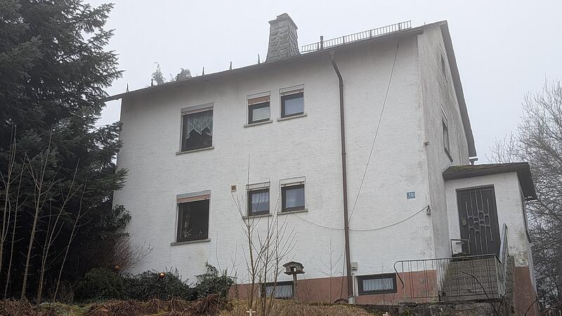 Zwangsversteigerungen im März 2026: Drei Schnäppchen-Immobilien aus Kronach Zwangsversteigerungen im März 2026: Drei Schnäppchen-Immobilien aus Kronach