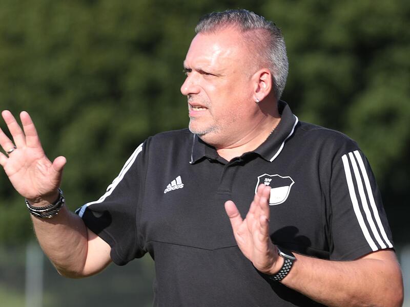 Manni Drozd &uuml;bernimmt zur Saison 2025/26 das Traineramt beim Fu&szlig;ball-Bezirksligisten SC Kemmern.