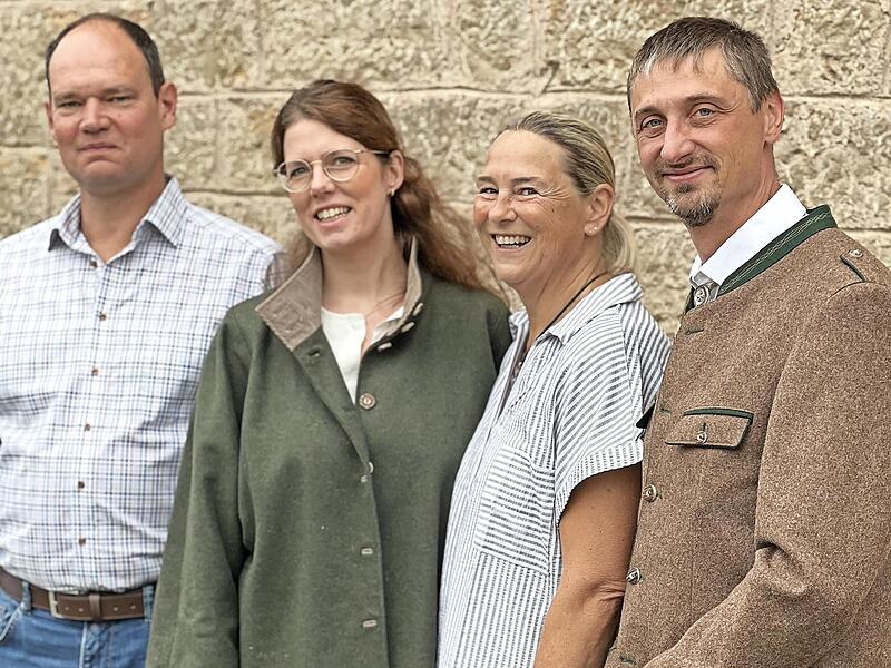Der neue Vorstand der J&auml;ger im Altlandkreis Hammelburg (von links): Mario Hugo, Julia Brimer, Sabine Sell und Stefan Reuter.