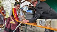 Forchheims ehemalige Bierkönigin Melanie StreitForchheim & Fränkische Schweiz Forchheims ehemalige Bierkönigin und leidenschaftliche Beerfluencerin Melanie Streit bewirbt sich auf das Amt der Bayerischen Bierkönigin.