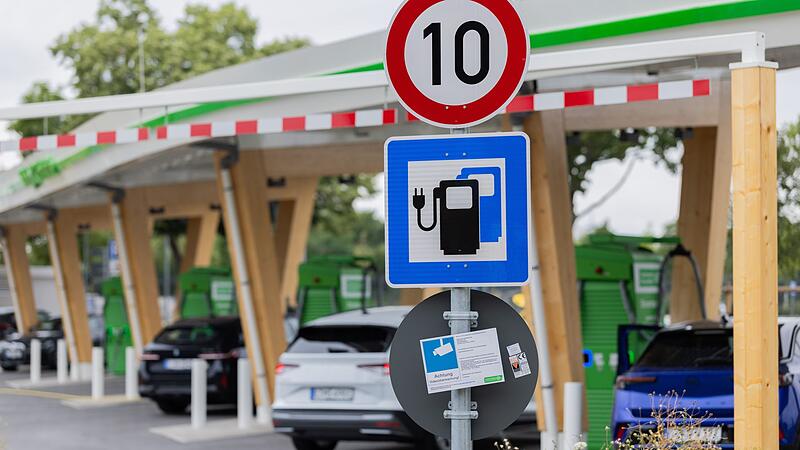 Ladepark f&uuml;r E-Autos in D&uuml;sseldorf