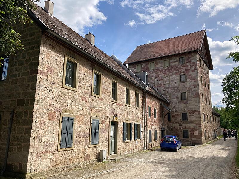 Depot Schloss AschachDepotführung im Schloss Aschach Depot Schloss Aschach