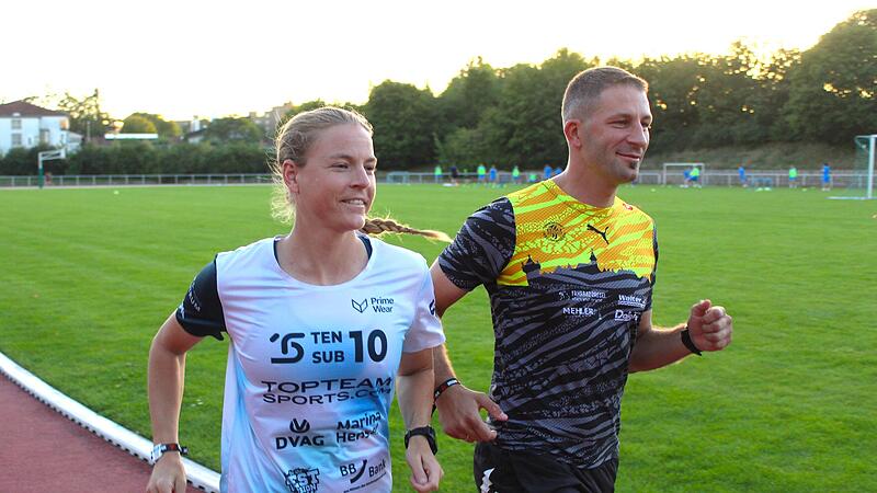Kristin und Steffen Gertscher haben sich für den Ironman auf Hawaii qualifiziert. Kristin und Steffen Gertscher haben sich für den Ironman auf Hawaii qualifiziert.