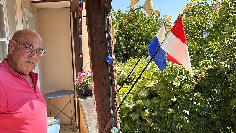 Georg K&ouml;hler schm&uuml;ckt sein Haus in Klein Venedig &ndash; ob mit oder ohne Gutscheinen vom B&uuml;rgerverein.