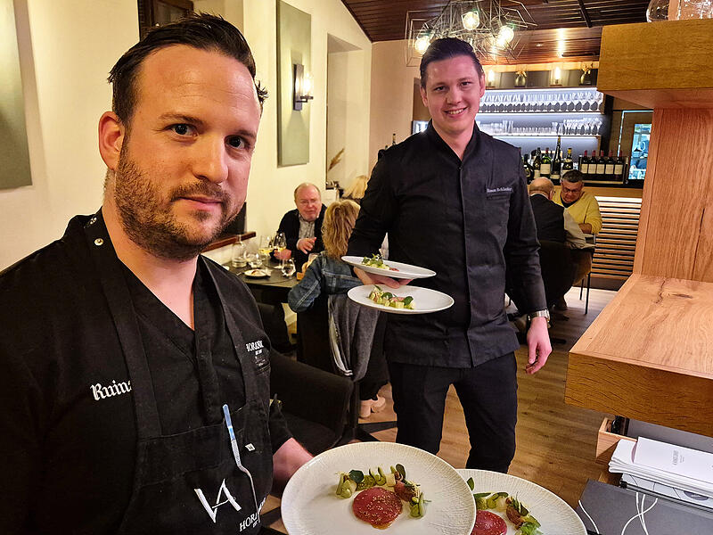 Fabio Galizia (links) in seinem Bamberger Edel-Restaurant Vita in der Oberen Sandstraße