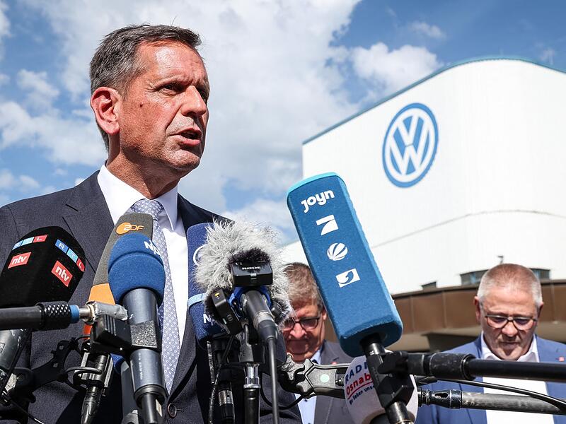 Absichtserklärung zwischen Volkswagen und Rüstungskonzern Absichtserklärung zwischen Volkswagen und Rüstungskonzern