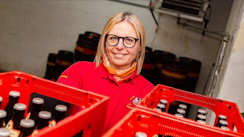 Brauerei Hebenanz 2025Forchheim & Fränkische Schweiz Generationenwechsel bei der Brauerei Hebendanz in Forchheim. Martina Hebendanz ist seit Januar 2025 die Geschäftsführerin des jahrhundertealten Traditionsbetriebs.