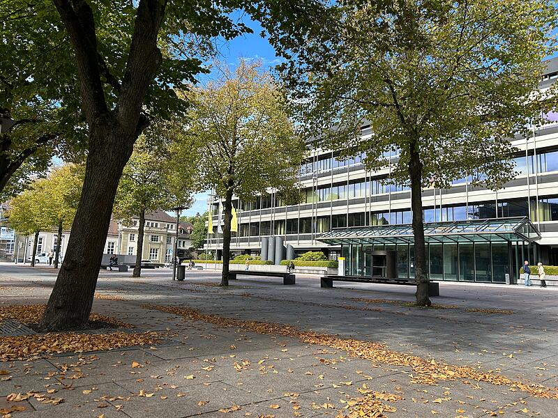 Bahnhofsvorplatz Coburg Für mehr Sicherheit in Coburg: Sowohl hier am Bahnhofsvorplatz als auch am benachbarten ZOB soll es künftig eine Videoüberwachung geben.