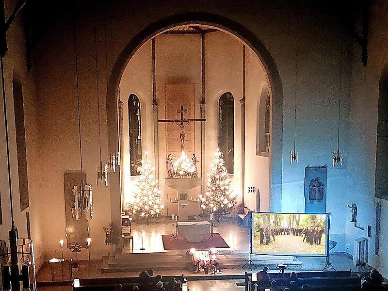 Eine besinnliche Atmosph&auml;re herrschte in der Kirche St. Nikolaus in Ebermannstadt.