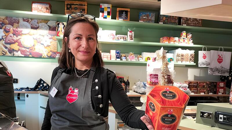 Katja Heiner verkauft am Grünen Markt nun Lebkuchen, wo sonst Eis angeboten wird. Katja Heiner verkauft am Grünen Markt nun Lebkuchen, wo sonst Eis angeboten wird.