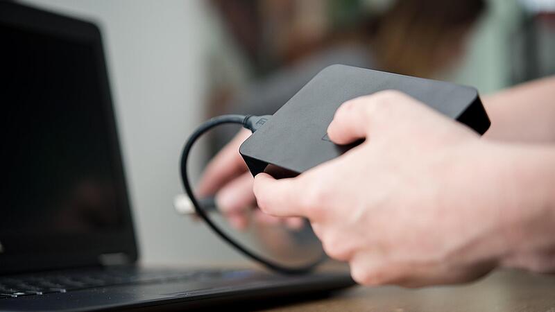 Eine externe, an- und abst&ouml;pselbare Festplatte (HDD) ist das ideale Ger&auml;t zur Datensicherung.