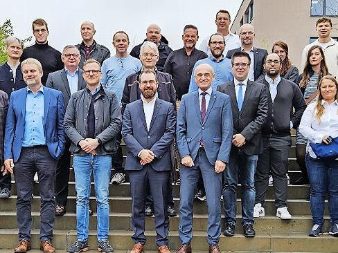 Interessante Einblicke ins Technologietransferzentrum erhielten die Teilnehmerinnen und Teilnehmer des Stiftertreffens.