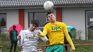 Luis Grasser (r.) erzielte das 1:0 f&uuml;r die DJK Bamberg.