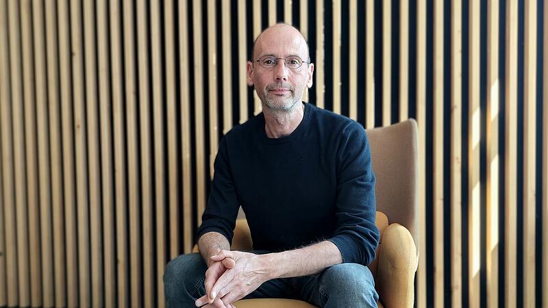 Stephan Kettner, seit 2020 im Bamberger Stadtrat f&uuml;r  m&ouml;chte in Bamberg eine Selbsthilfegruppe f&uuml;r Angeh&ouml;rige von ME/CFS-Betroffenen gr&uuml;nden.