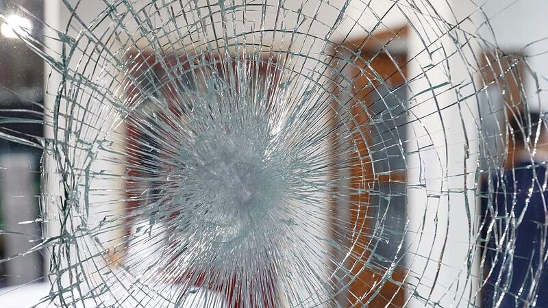 Kaputte Fensterscheibe Kaputte Fensterscheibe