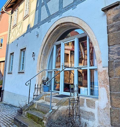 Nach 100 Jahren aus dem Dornr&ouml;schenschlaf wachgek&uuml;sst: Haus Sebald in Se&szlig;lach.