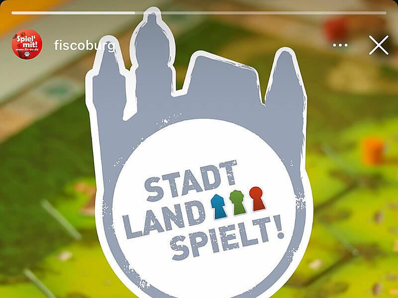 Der F&ouml;rderkreis innovatives Spiel hatte neulich mal wieder zum Spielen aufgerufen. Motto: Stadt- Land - spielt! Logo: mit Veste!