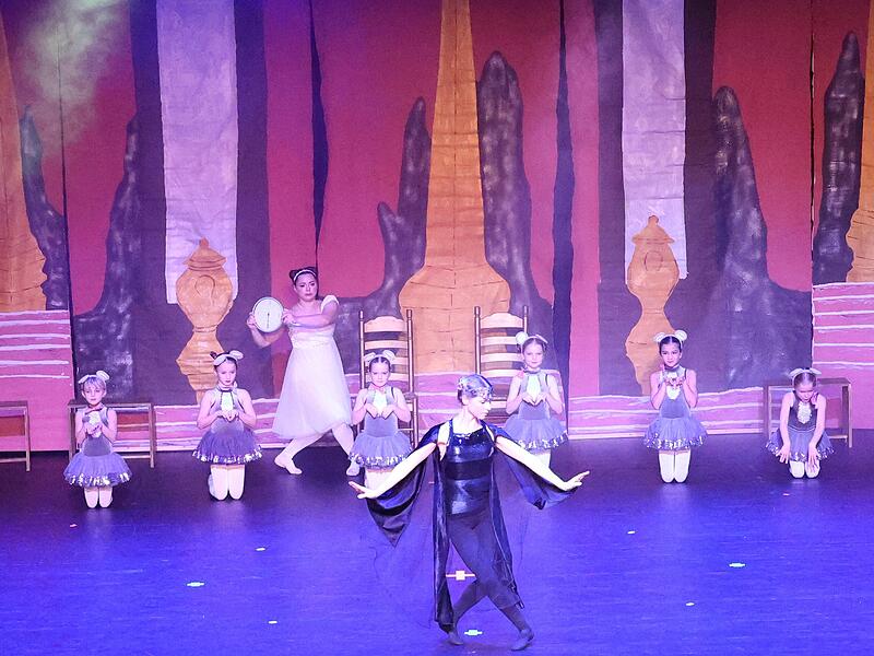 Szene aus der Ballettvorführung.