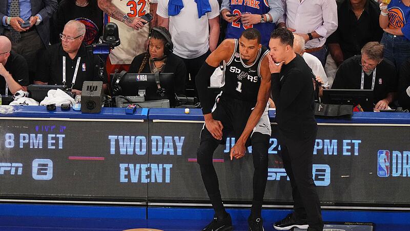 New York Knicks - San Antonio Spurs New York Knicks - San Antonio Spurs