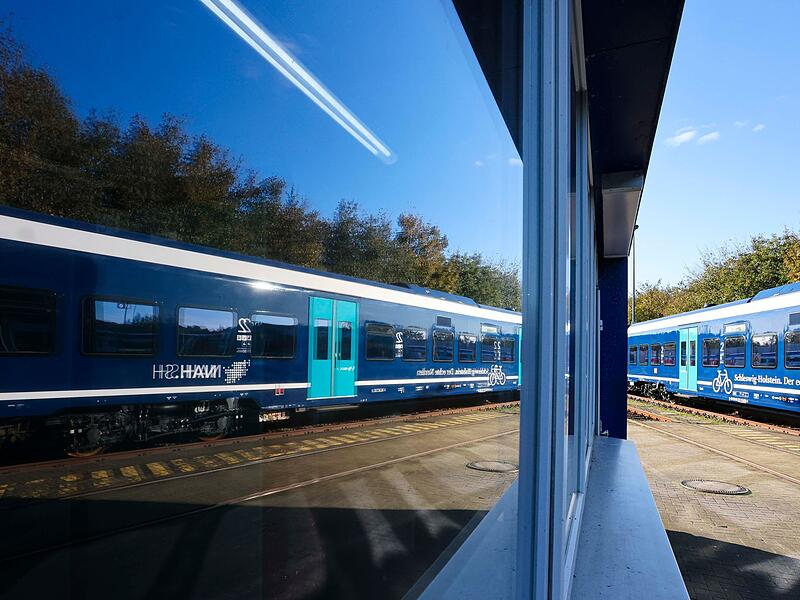Marschbahn-Zug Marschbahn-Zug