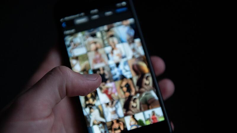Kinderpornografische Inhalte hat ein 27-jähriger Afrikaner weitergeleitet. Dafür verurteilte ihn das Amtsgericht Lichtenfels.