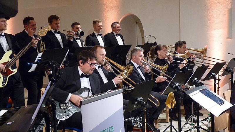 Die Schaeffler Big Band bot in Lonnerstadt ein kraftvolles Klangerlebnis.