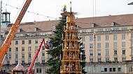 Aufbau Striezelmarkt Dresden
