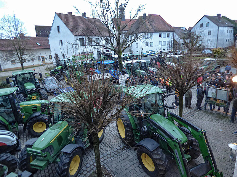 Die Traktoren sind immer dabei.Forchheim & Fr&auml;nkische Schweiz