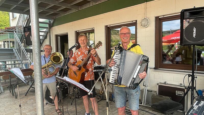 Biergartensingen in Ramsthal