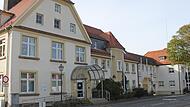 Schule und Rathaus sind beim Gasverbrauch ein großer Posten.