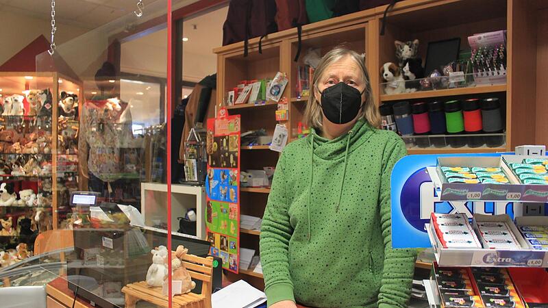 Seit drei Jahren leitet Monika Müller den Shop in der Klinik. Wieso sie raus soll, weiß sie bis heute nicht. Seit drei Jahren leitet Monika Müller den Shop in der Klinik. Wieso sie raus soll, weiß sie bis heute nicht.