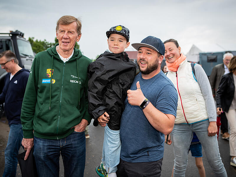Walter Röhrl besucht die Abenteuer & Allrad Messe am Sonntag, 02.06.24 in Bad Kissingen.Walter Röhrl besucht die Abenteuer & Allrad Messe am Sonntag, 02.06.24 in Bad Kissingen. Walter Röhrl besucht die Abenteuer & Allrad Messe am Sonntag, 02.06.24 in Bad Kissingen.Walter Röhrl besucht die Abenteuer & Allrad Messe am Sonntag, 02.06.24 in Bad Kissingen.