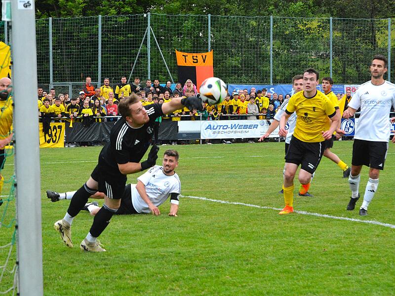 Emotionen ohne Ende: Die Relegation im Fu&szlig;ballkreis Rh&ouml;nRh&ouml;n_Relegation_2025