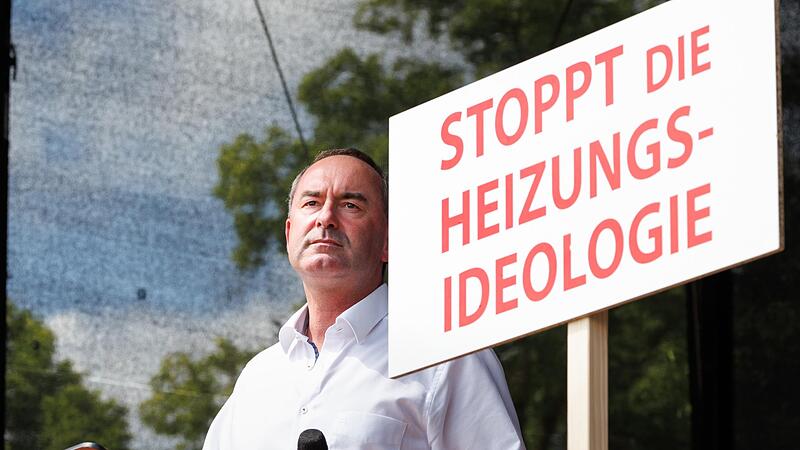 Hubert Aiwanger hat in Erding einen Frontalangriff auf die Bundesregierung gestartet.