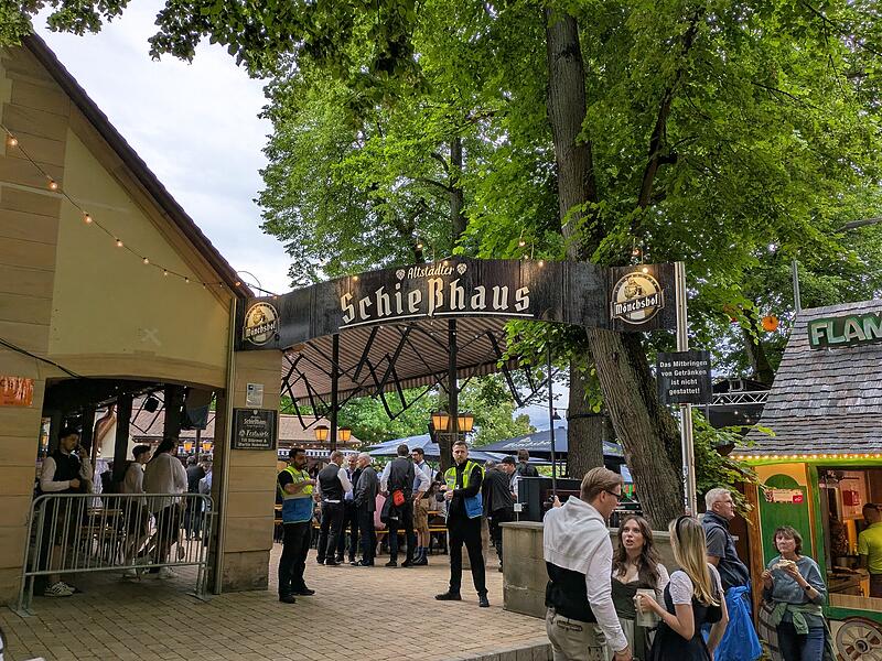 Altst&auml;dter Schie&szlig;haus