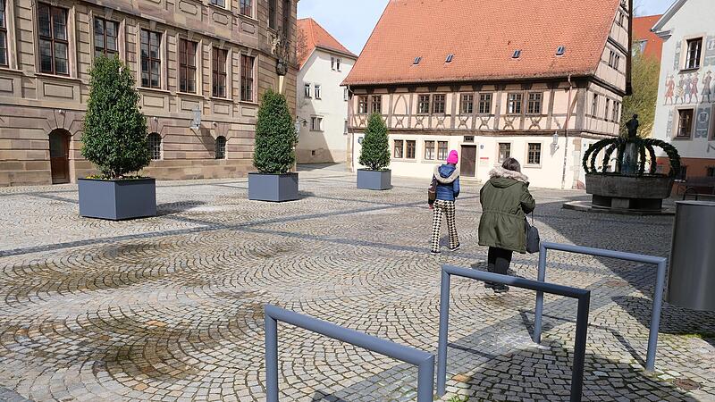 Zur Vereinheitlichung des Stadtbildes sollen auch die Fahrradst&auml;nder sorgen.