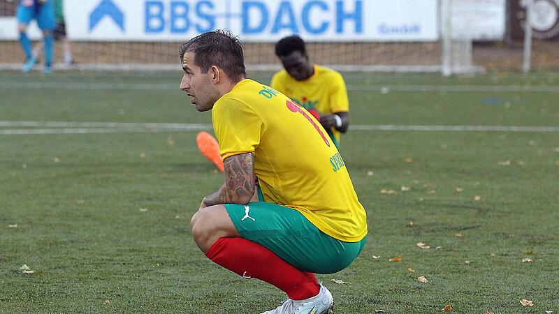 Dominik Sperlein und die DJK Don Bosco Bamberg haben eine bittere 0:2-Niederlage beim ASV Neumarkt kassiert.