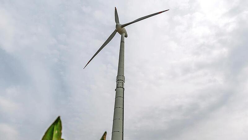 Windr&auml;der wie dieses in Kasberg bei Gr&auml;fenberg m&ouml;chte die Gemeinde Eggolsheim auf der Langen Meile zwischen Eggolsheim und Ebermannstadt bauen.